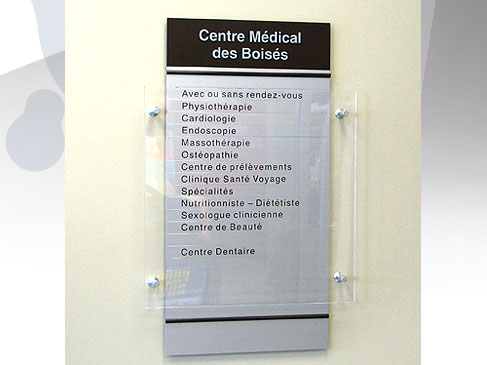 Groupe BLH, enseigne, signalisation, lettrage, design graphique, borne, mobilier urbain, lutrin